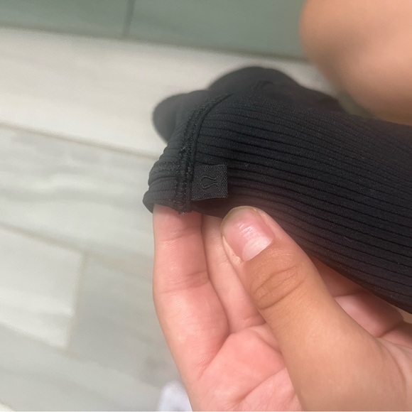 Lululemon Power Pivot Tank - Ribbed - Picture 3 of 3